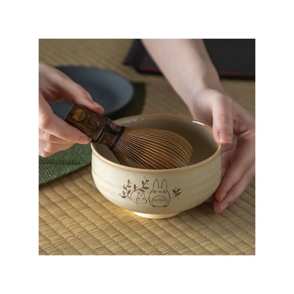 Maison Ghibli Kitchenware-Akahada-Yaki Matcha Tea Bowl & Whisk - My Neighbor Totoro