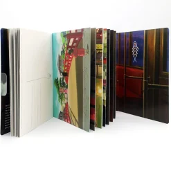 Maison Ghibli Postcards And Letter Papers-Collection Of 30 Postcards - Spirited Away