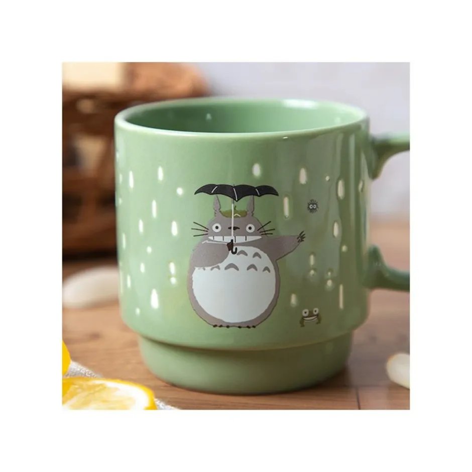 Maison Ghibli Kitchenware-Coloful Embossed Mug Totoro Holding Umbrella - My Neighbor Totoro