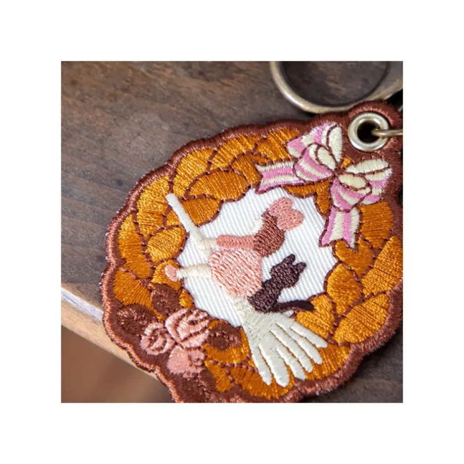 Maison Ghibli Keychains-Embroidery Keychain Wreath Of Bread - Kiki'S Delivery Service