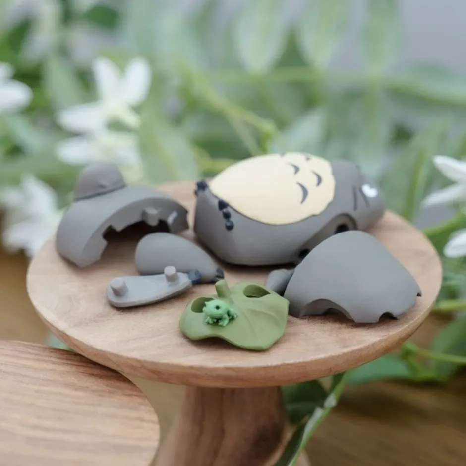 Maison Ghibli Jigsaw Puzzle-Kumukumu 3D Puzzle Big Totoro With Leaf - My Neighbor Totoro