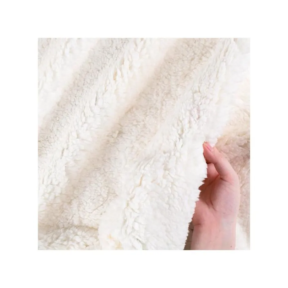 Maison Ghibli Household Linen-Long Blanket Rosehips And Hazelnuts 200X140 Cm - My Neighbor Totoro