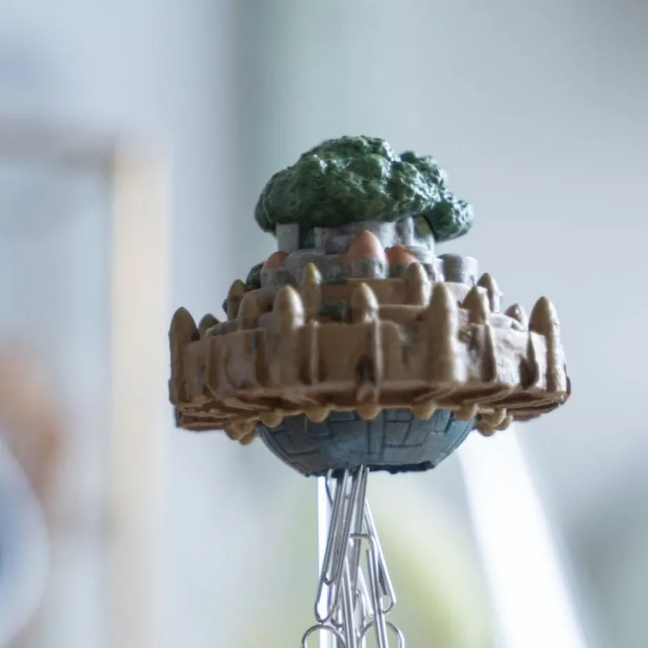 Maison Ghibli Statues-Magnetic Paper Clip Holder Flying Castle - Castle In The Sky