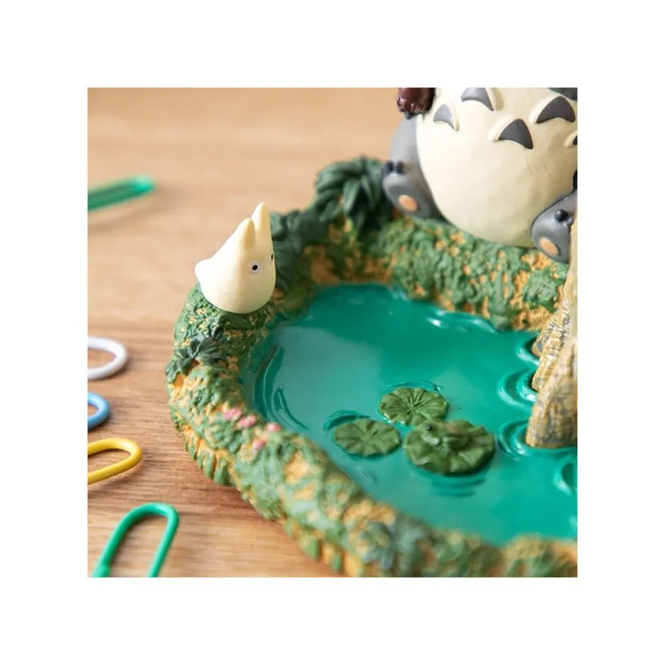 Maison Ghibli Jewellery Boxes-Pencil Holder Figurines Totoro By The Pond - My Neighbor Totoro