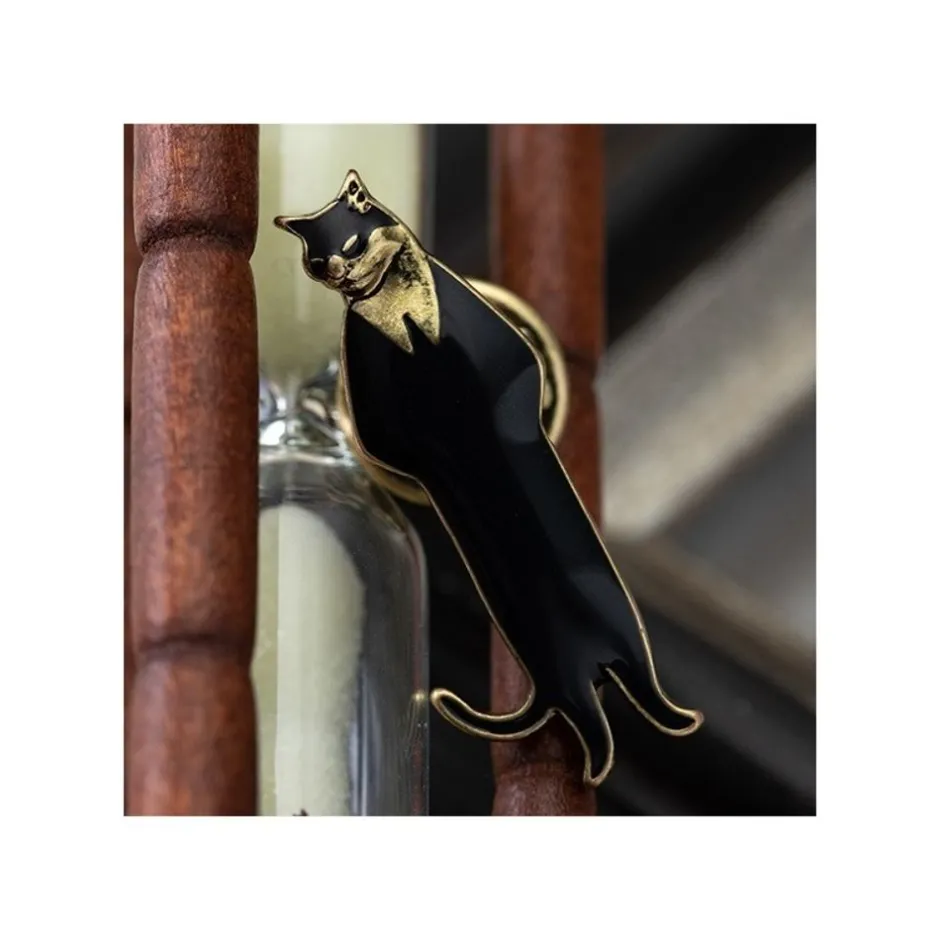 Maison Ghibli Jewellery-Pins Cat Guard - The Cat Returns