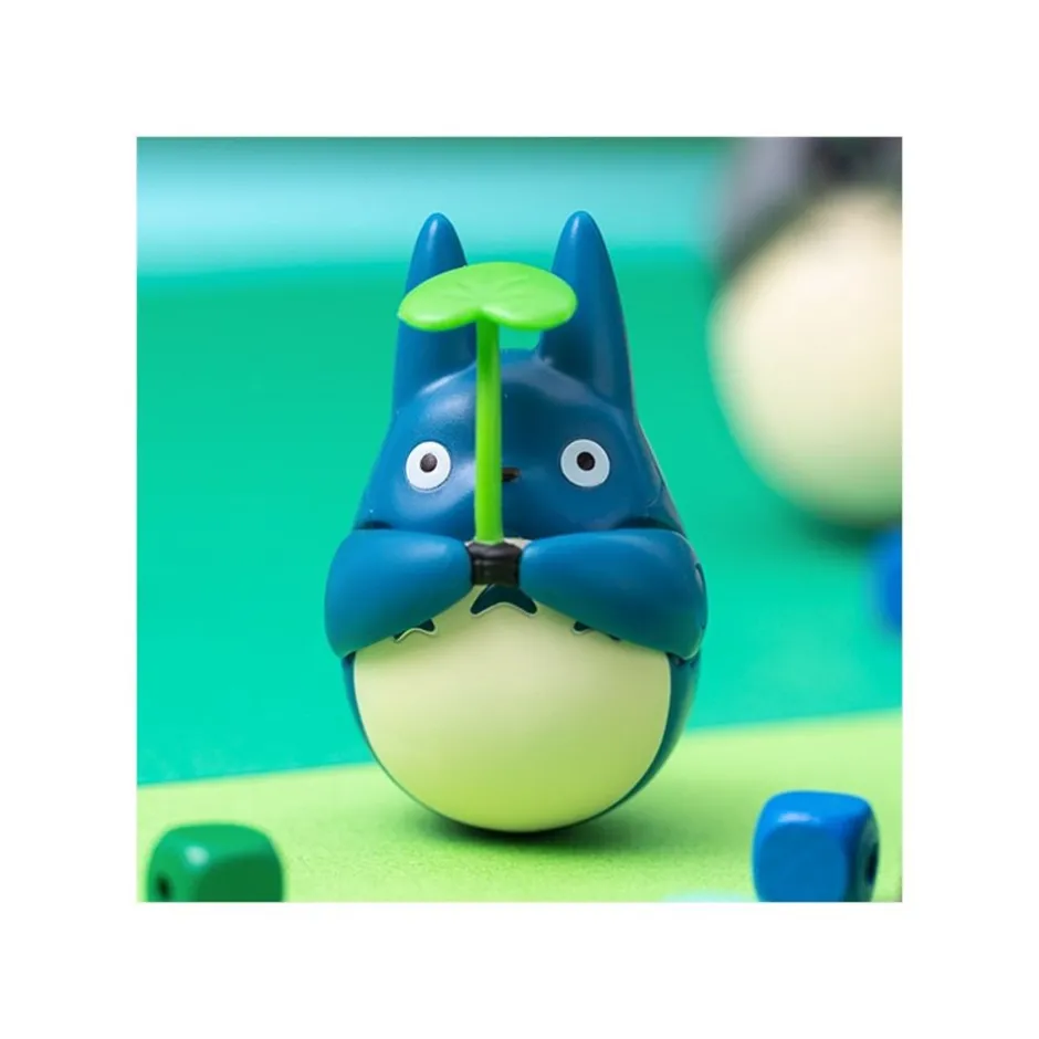 Maison Ghibli Toys-Round Bottomed Figurine Middle Totoro With Leaf - My Neighbor Totoro