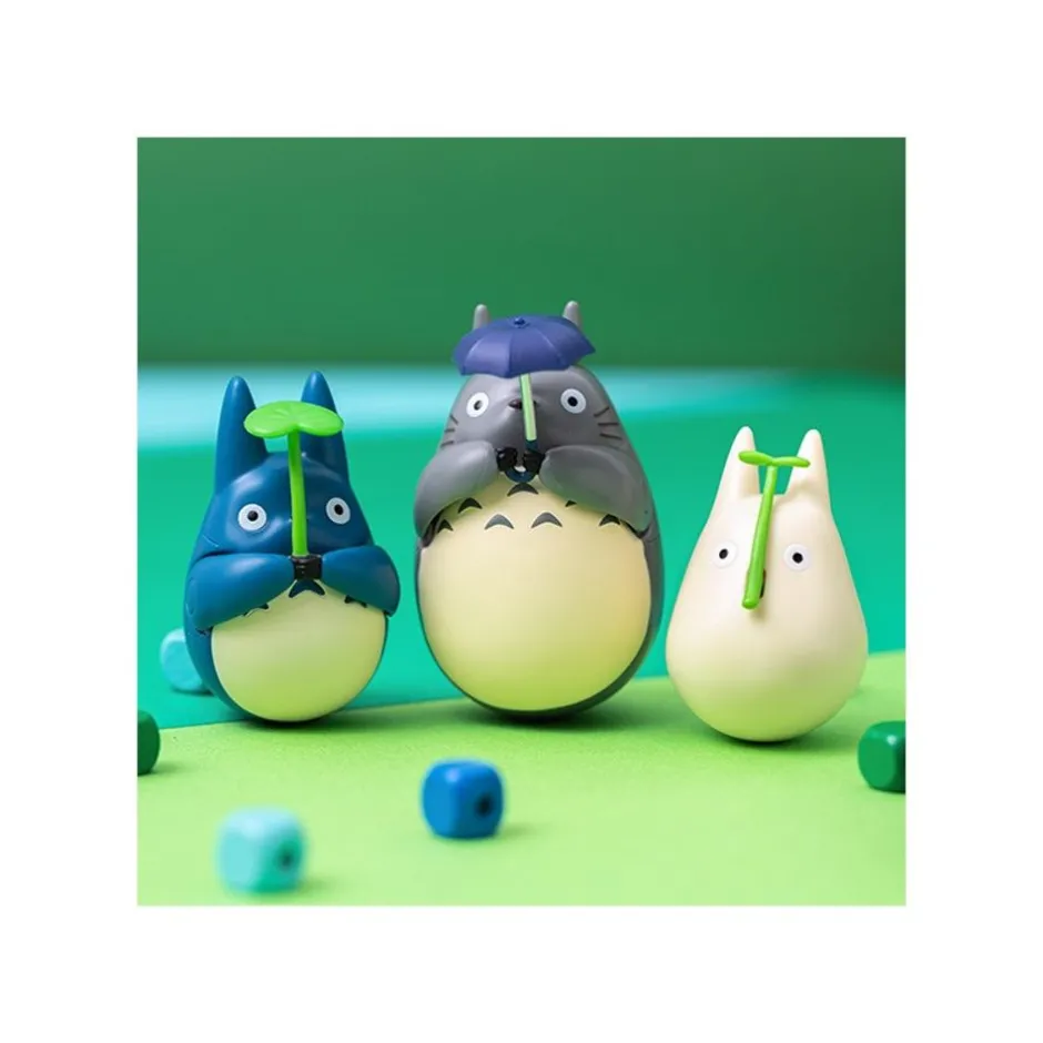 Maison Ghibli Toys-Round Bottomed Figurine Middle Totoro With Leaf - My Neighbor Totoro