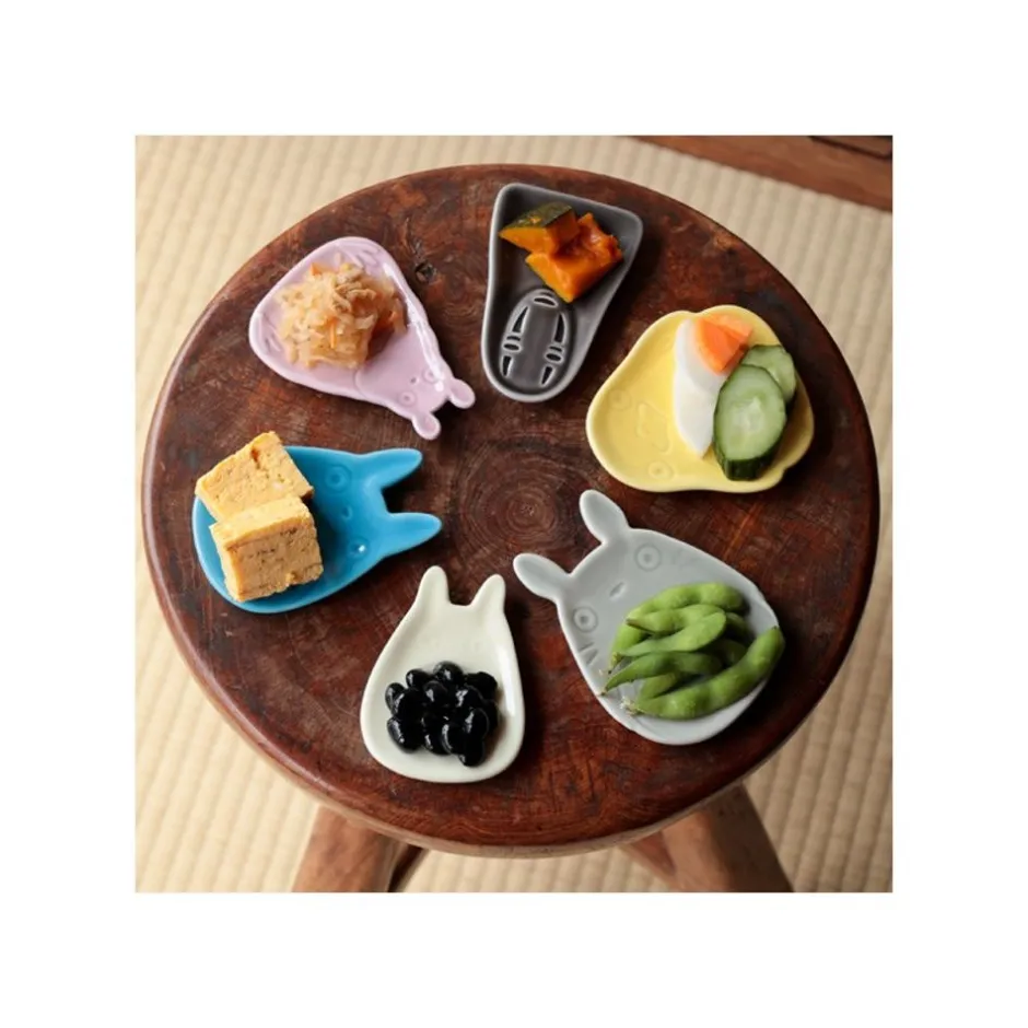 Maison Ghibli Kitchenware-Small Dessert Plate Ootori Sama Shape - Spirited Away