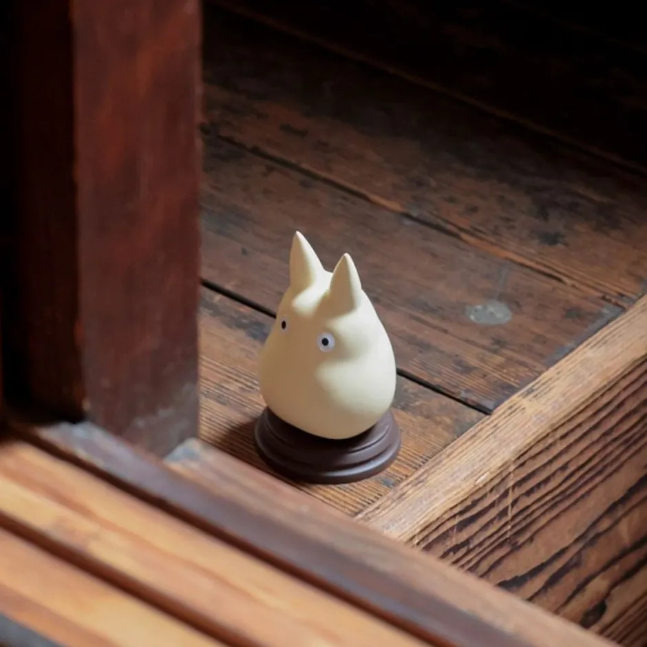 Maison Ghibli Statues-Small Totoro Standing Pocket Statue - My Neighbor Totoro