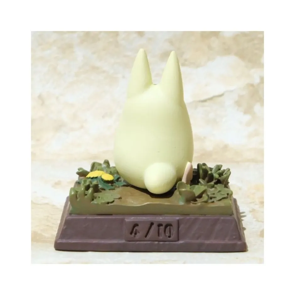 Maison Ghibli Statues-Statue Collection Stop Motion Totoro White Race Pose 4 - My Neighbor Totoro