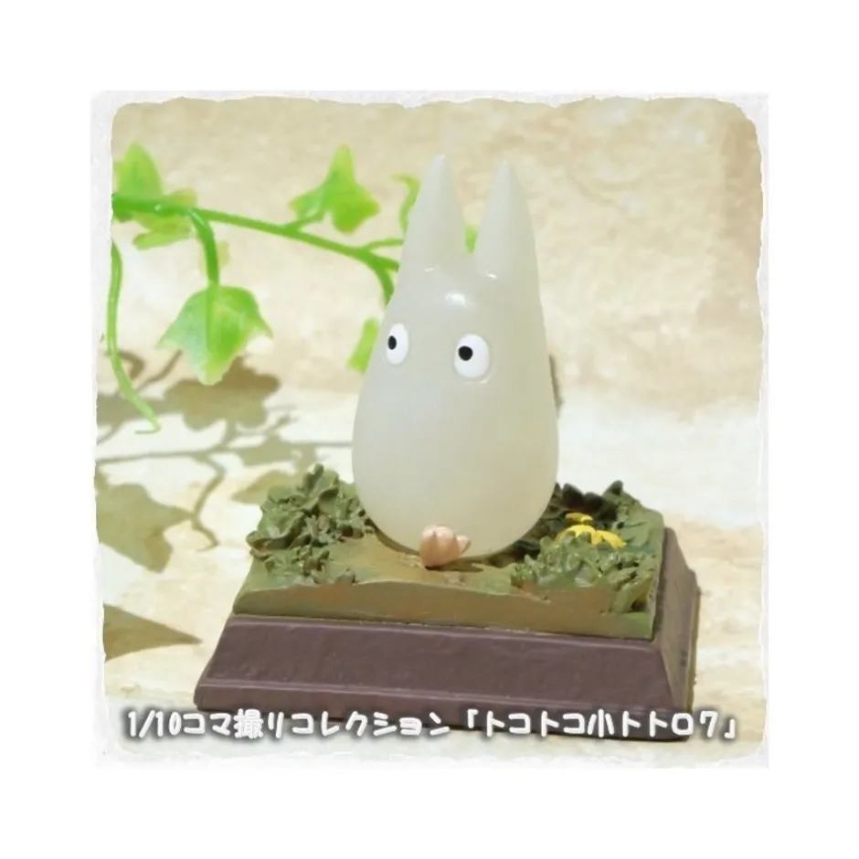 Maison Ghibli Statues-Statue Collection Stop Motion Totoro White Race Pose 7 - My Neighbor Totoro