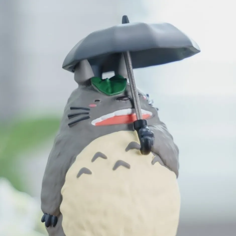 Maison Ghibli Statues-Totoro Magnet Statue - My Neighbor Totoro