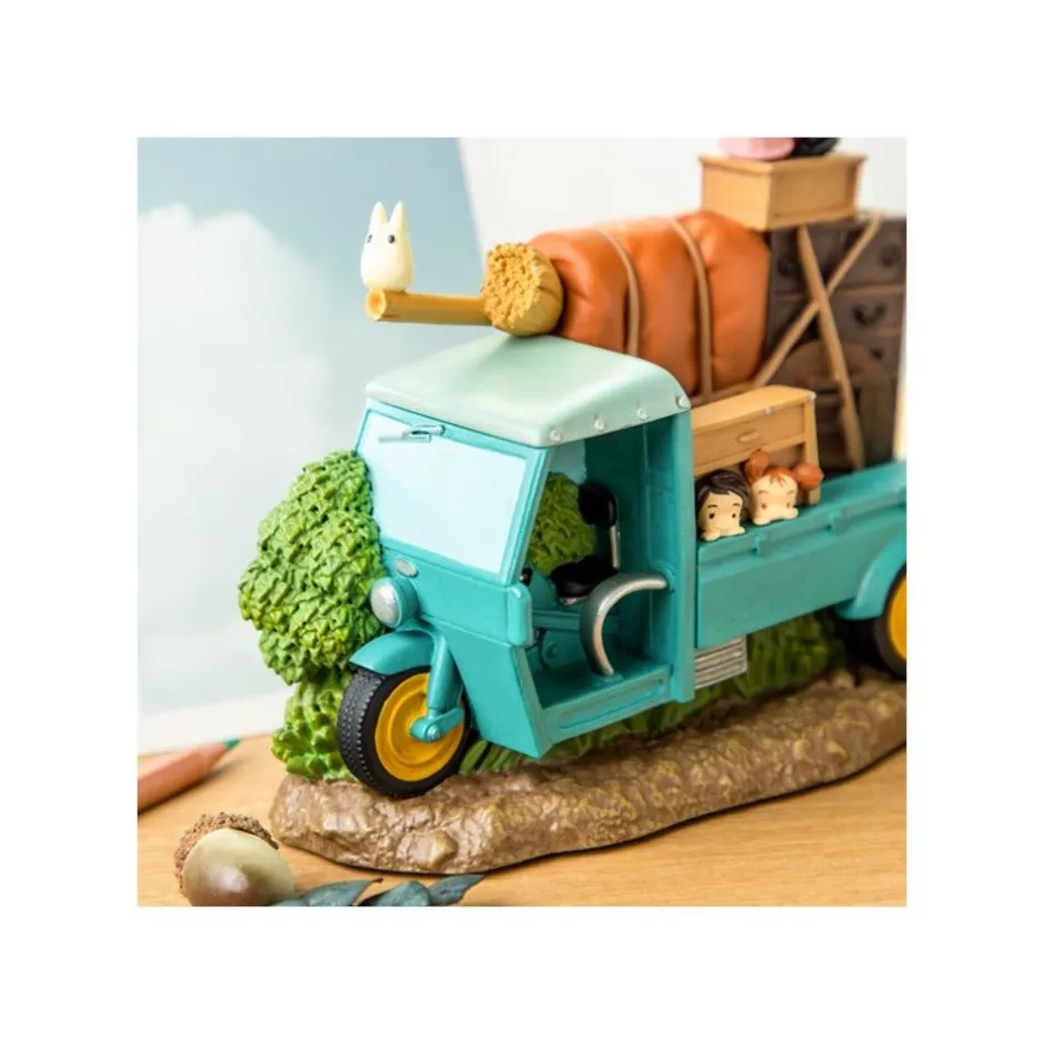 Maison Ghibli Decoration-Totoro Three-Wheeler Diorama & Calendar - My Neighbor Totoro