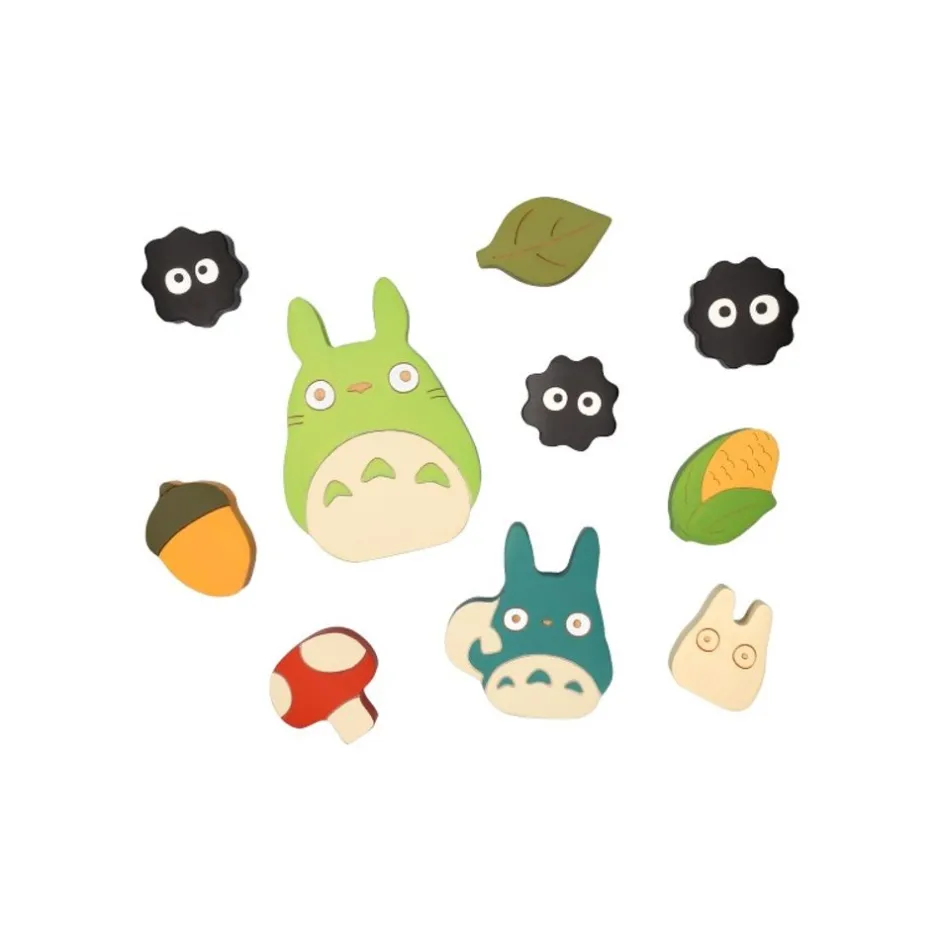 Maison Ghibli Toys-Wood Figurine Totoro With Soot Sprites - My Neighbor Totoro